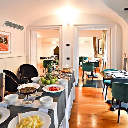 Eight 5* Portofino