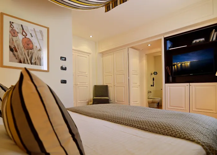 Eight 5* Portofino