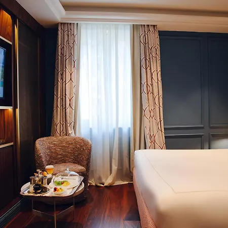 Eight Hotel 5*