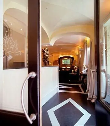 Hotel Eight Portofino